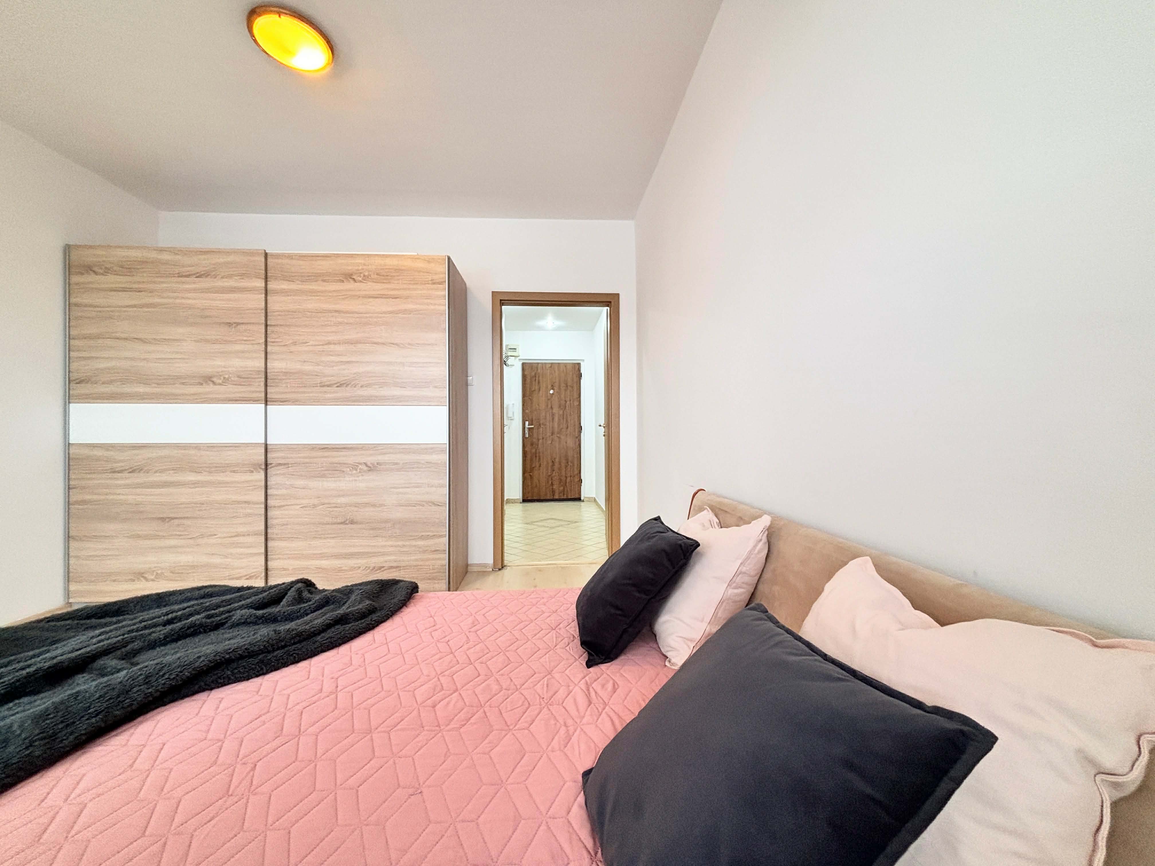 NOVINKA - 2-izbový byt | Družba – Trnava | 49 m² | 2 lodžie